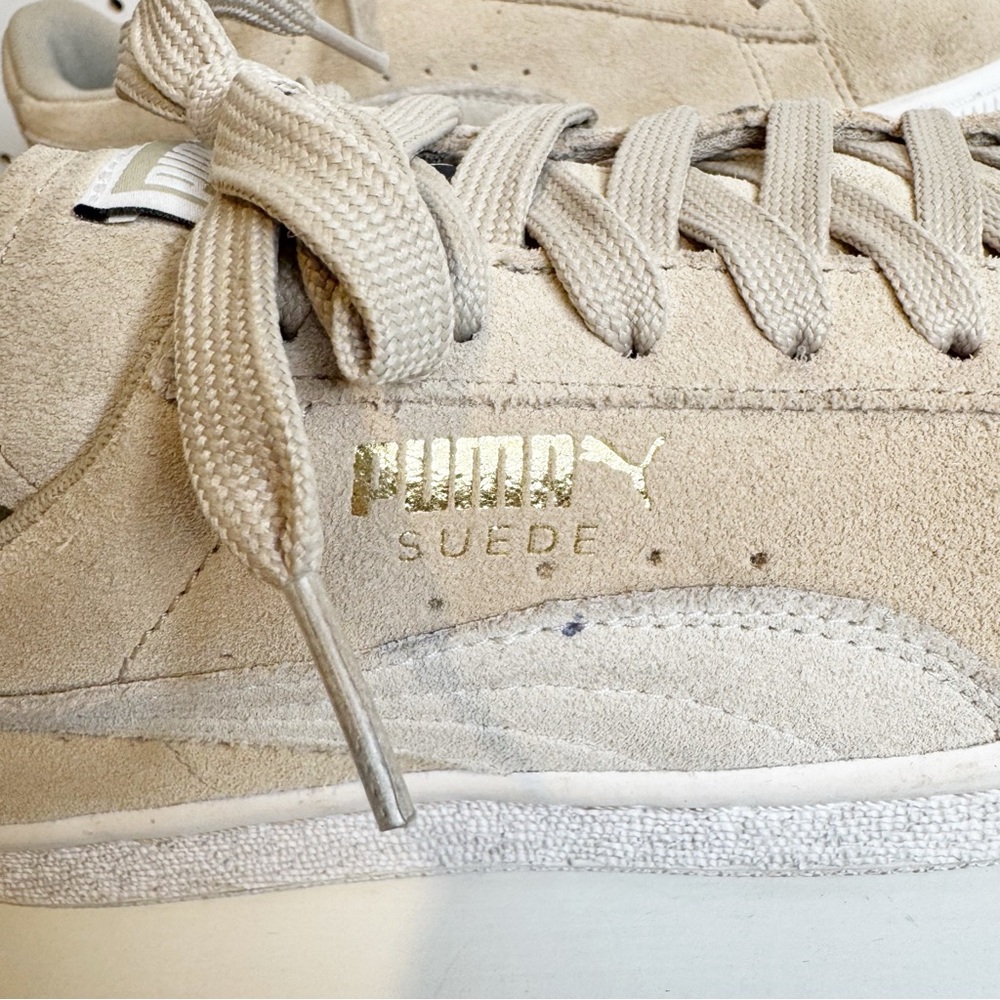 Puma | Suede Classic XXI Womens Shoes in Granola/Warm White Sz. 9 - Picture 5 of 11